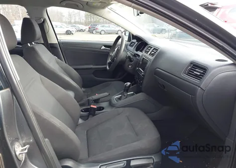 2016 Volkswagen Jetta 1.4T S z USA, uszkodzony, nr VIN 3VW267AJ0GM364589